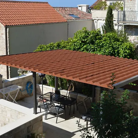 Lea Apartment Hvar Town